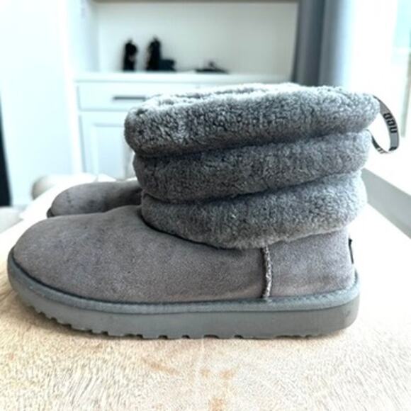 UGG Women's Classic Cozy Boot - Gray Shearling Suede Size 8 Loungewear Warm - Picture 4 of 6